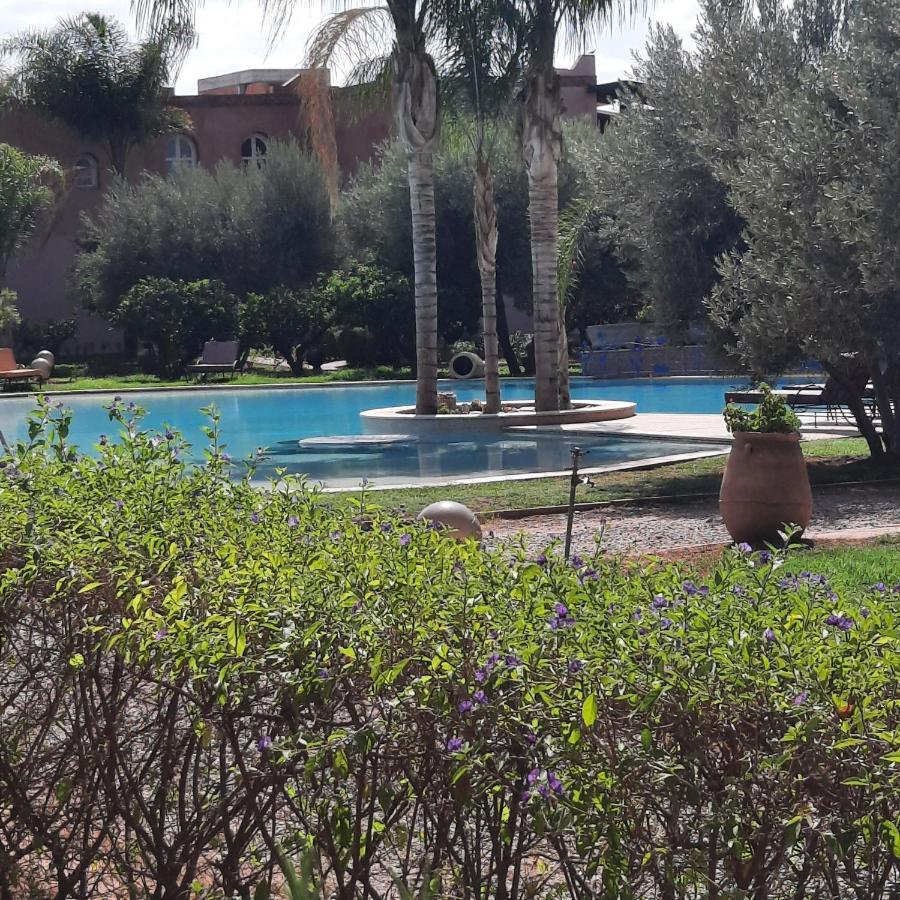 Residence Habiba Marrakesh Bagian luar foto